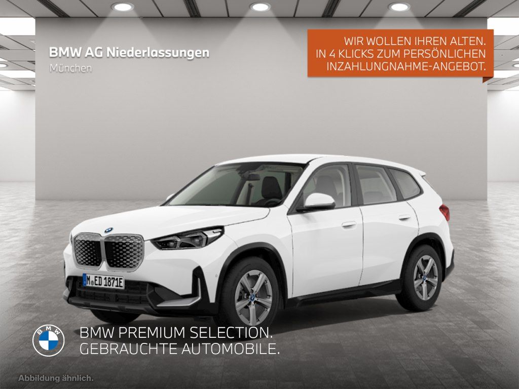 BMW iX1 2023