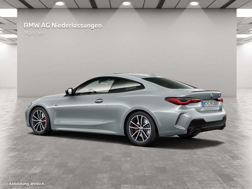 BMW M440 2022