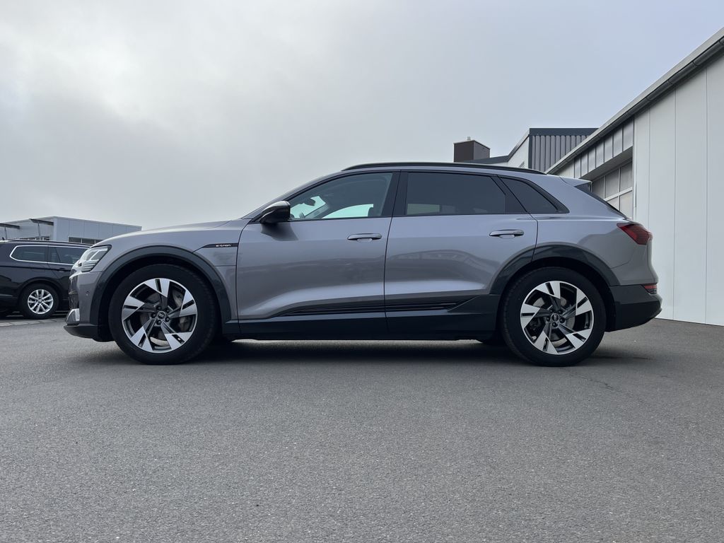 Audi e-tron 2022