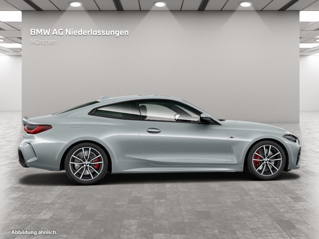 BMW M440 2022