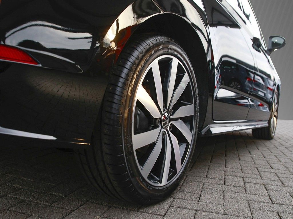 Volkswagen Touran 2025