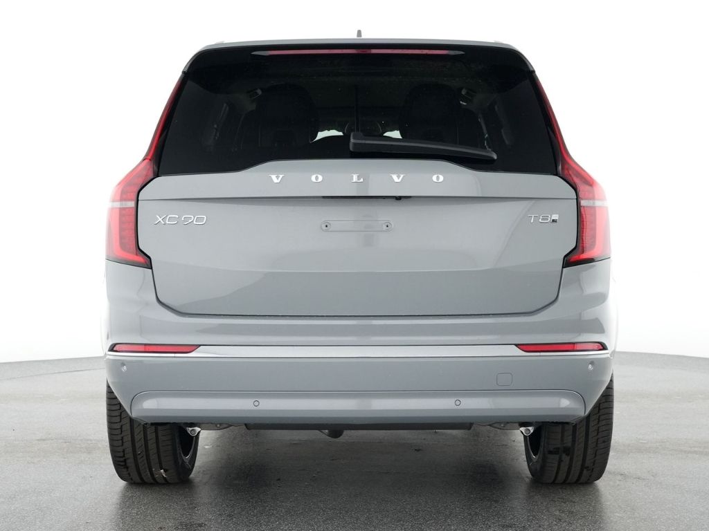 Volvo XC90 2025