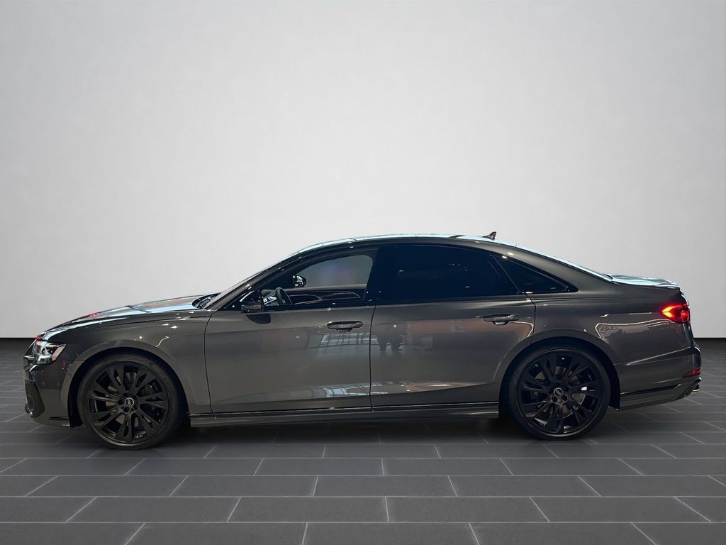 Audi S8 2025