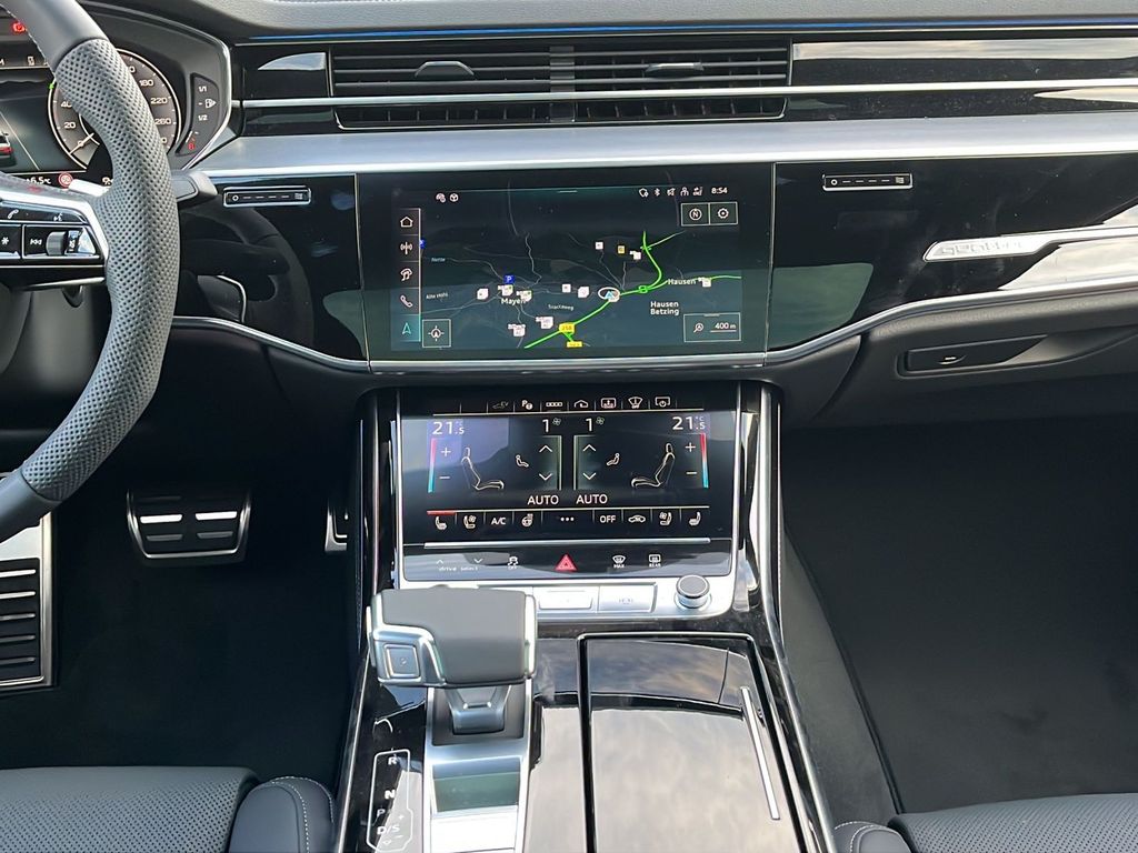 Audi A8 2025