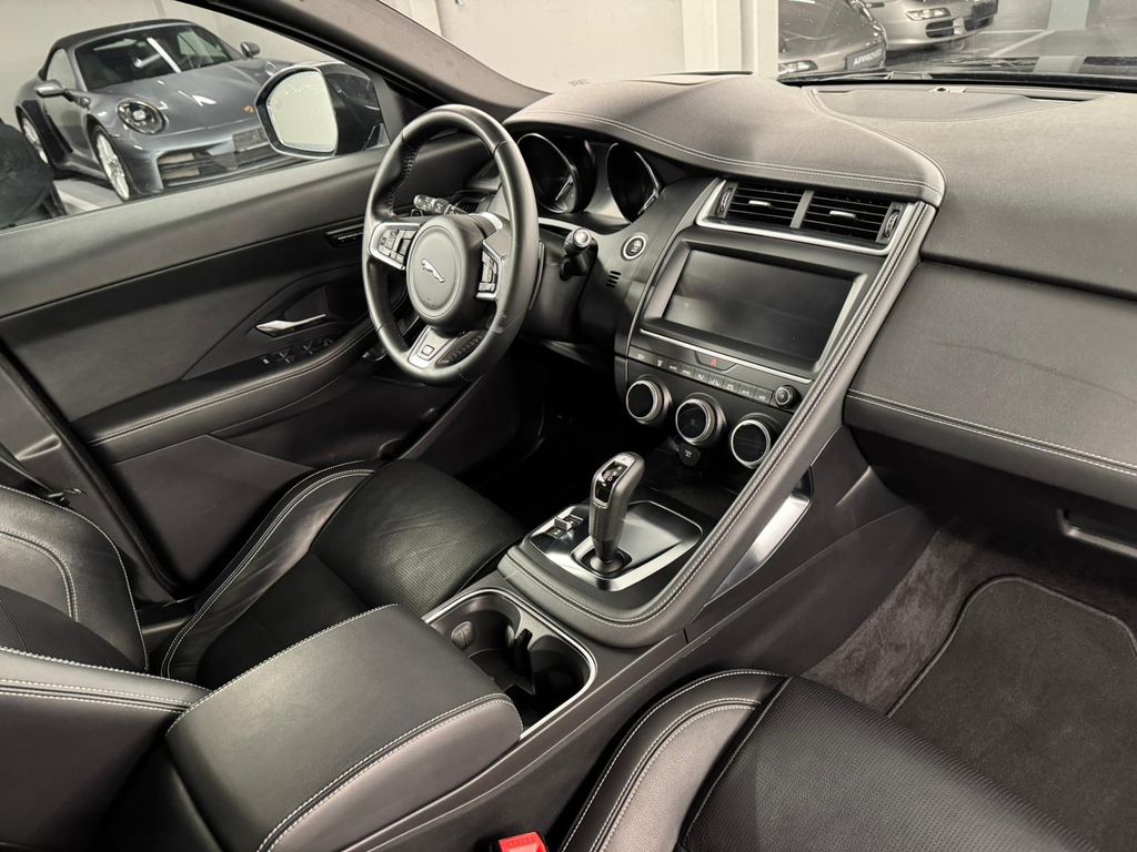 Jaguar E-Pace 2019