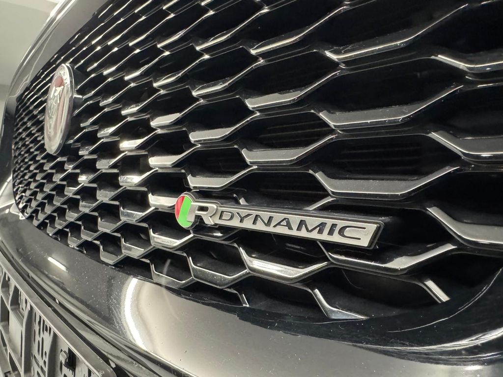 Jaguar E-Pace 2019