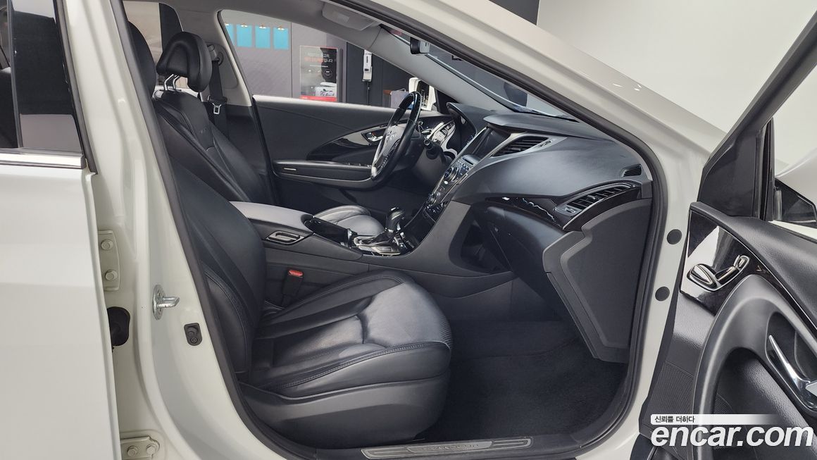 Hyundai Grandeur 2012