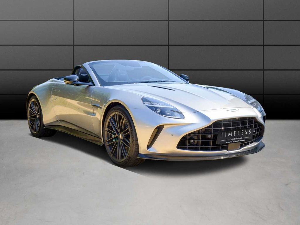 Aston Martin V8 Vantage 2025