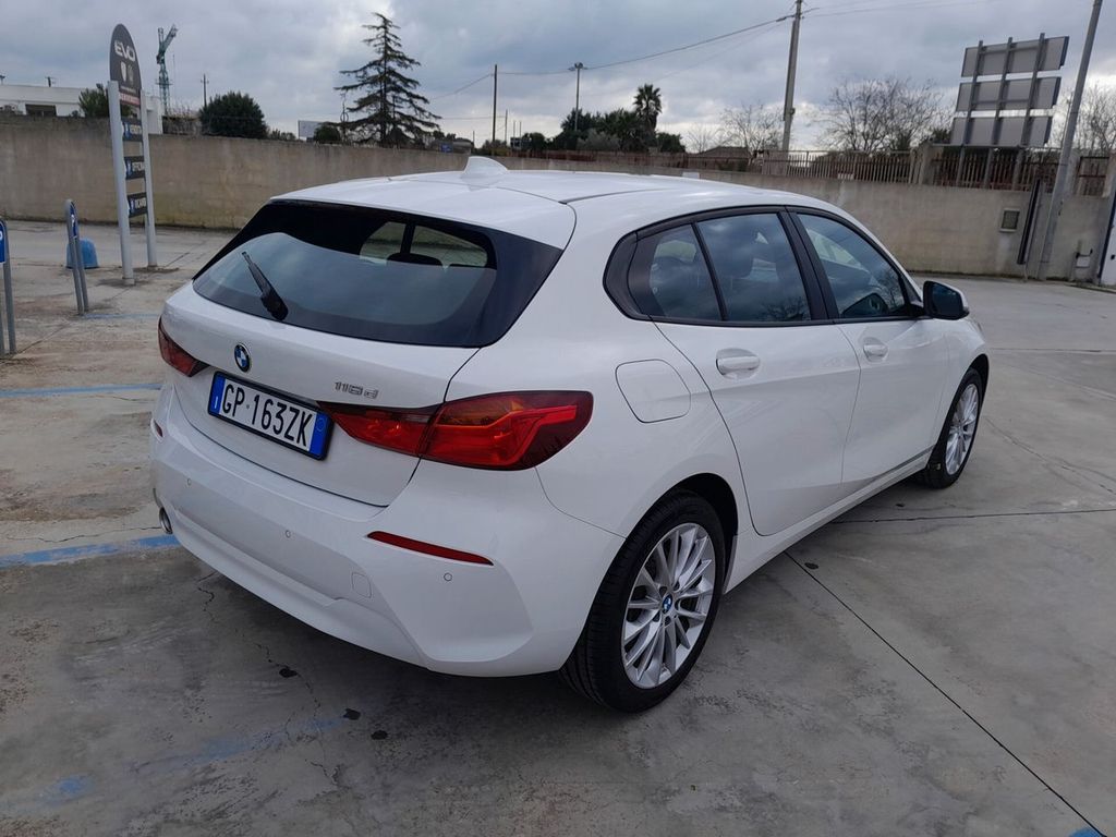BMW 116 2023