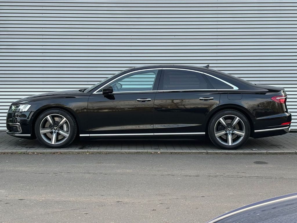 Audi A8 2021