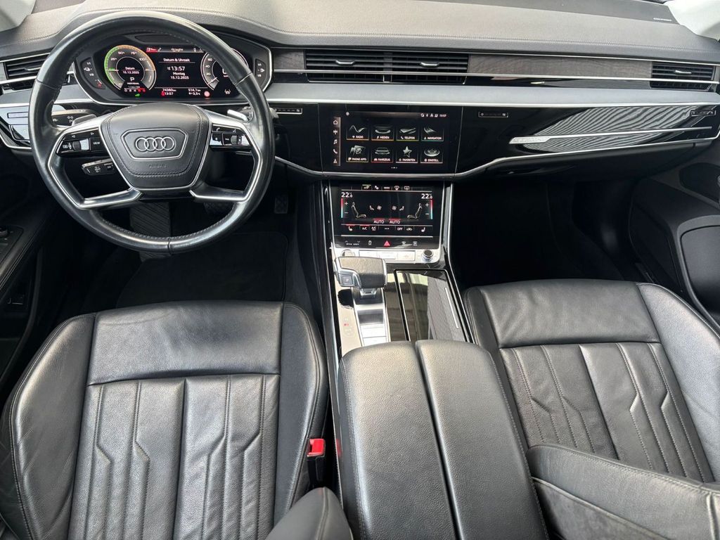 Audi A8 2021