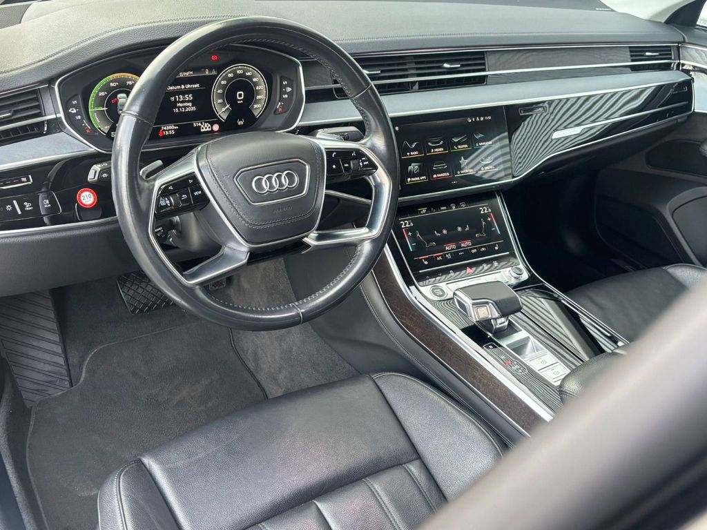 Audi A8 2021