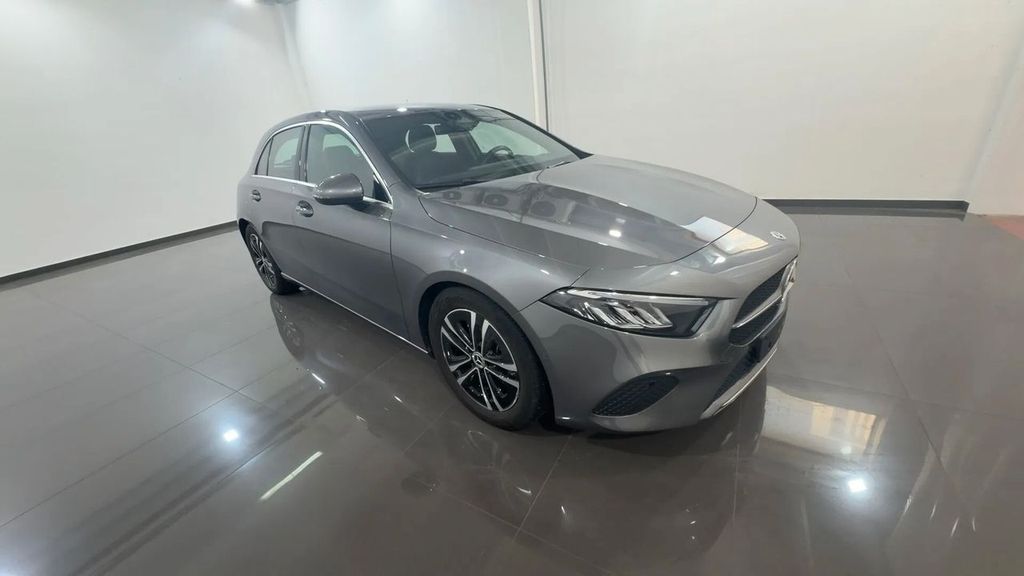 Mercedes-Benz A 180 2024