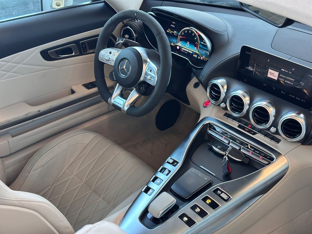 Mercedes-Benz AMG GT 2021