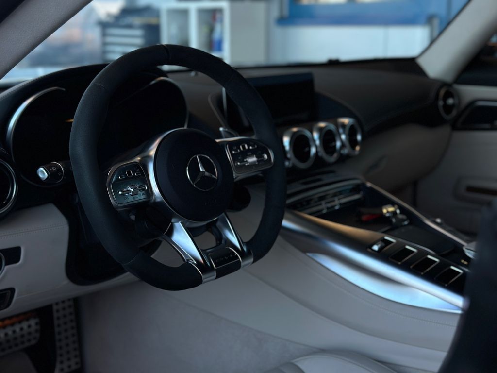 Mercedes-Benz AMG GT 2021