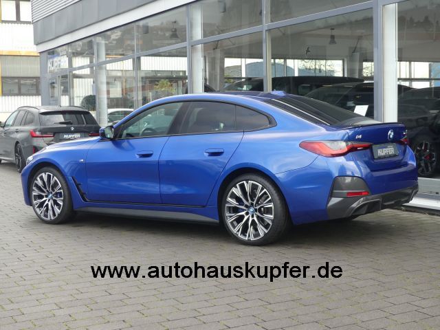BMW i4 2023