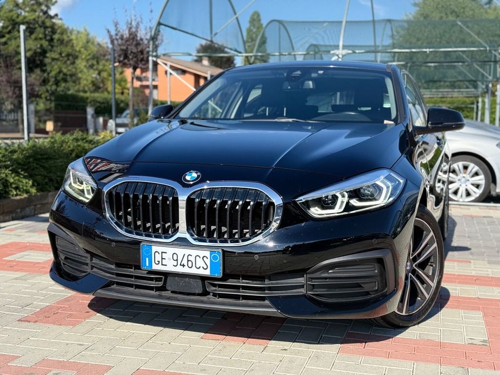 BMW 118 2021