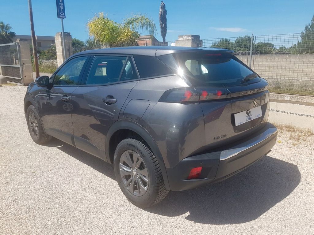 Peugeot 2008 2021