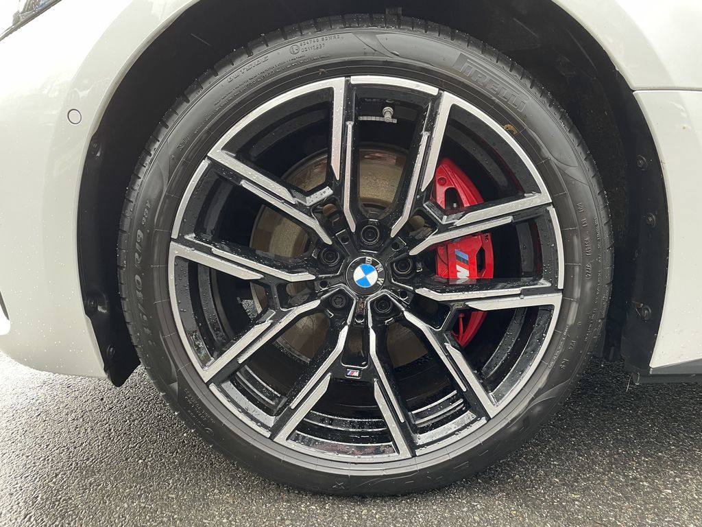 BMW i4 2024