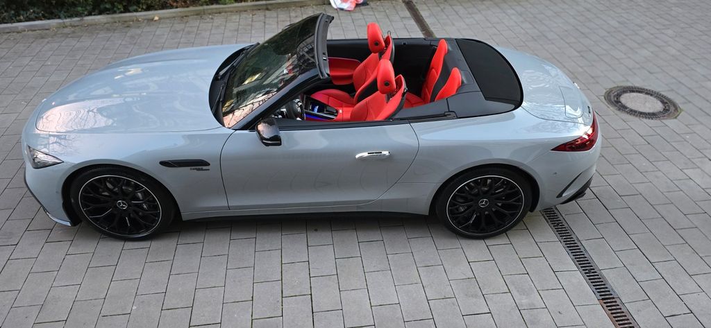 Mercedes-Benz SL 43 AMG 2024