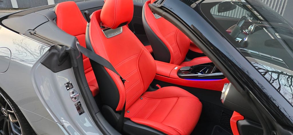 Mercedes-Benz SL 43 AMG 2024