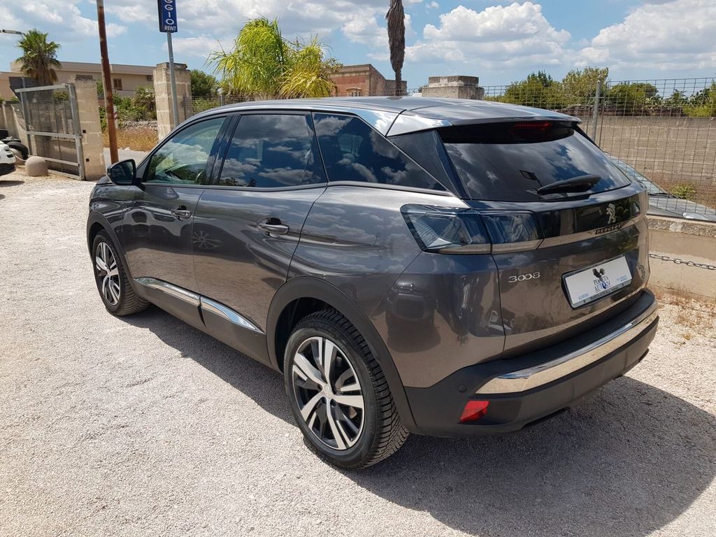Peugeot 3008 2022