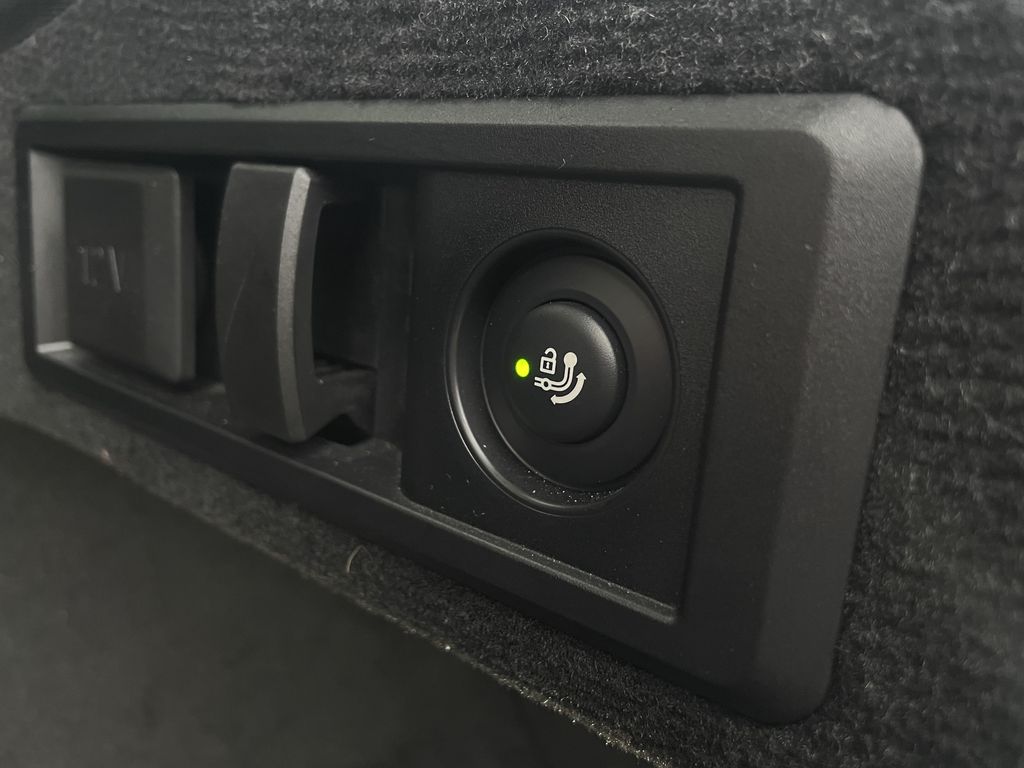 BMW i4 2025