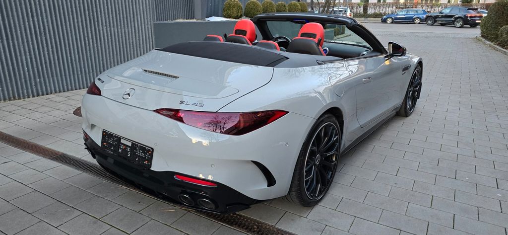 Mercedes-Benz SL 43 AMG 2024