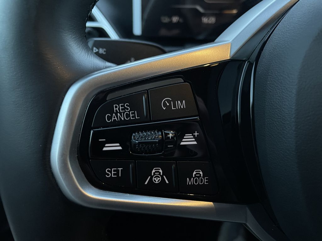 BMW i4 2025