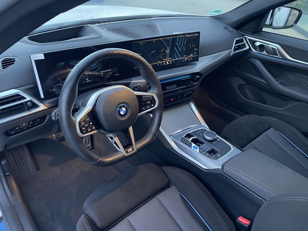 BMW i4 2025