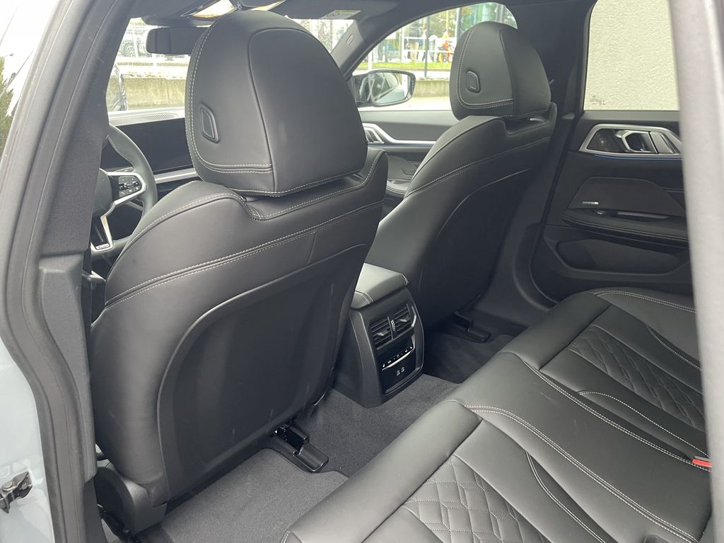 BMW i4 2024