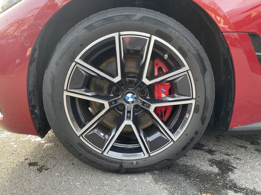 BMW i4 2024