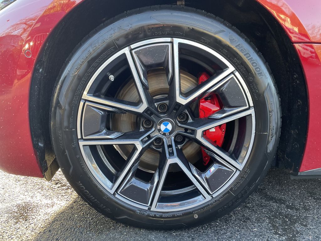 BMW i4 2025