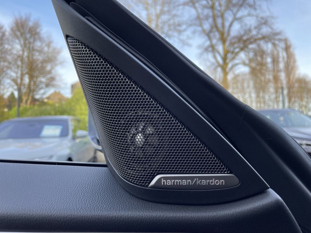 BMW i4 2025