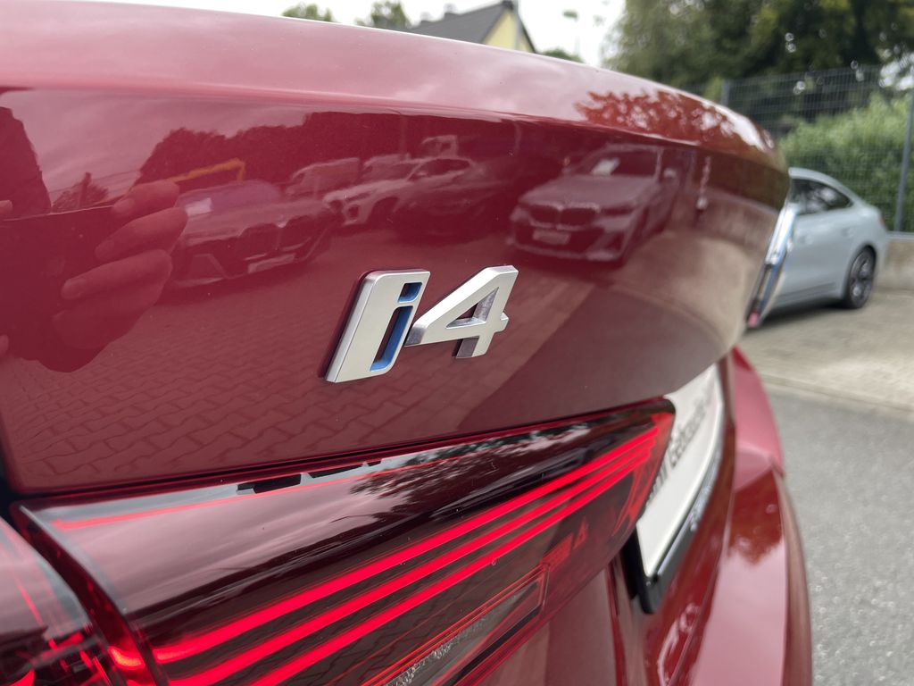 BMW i4 2024