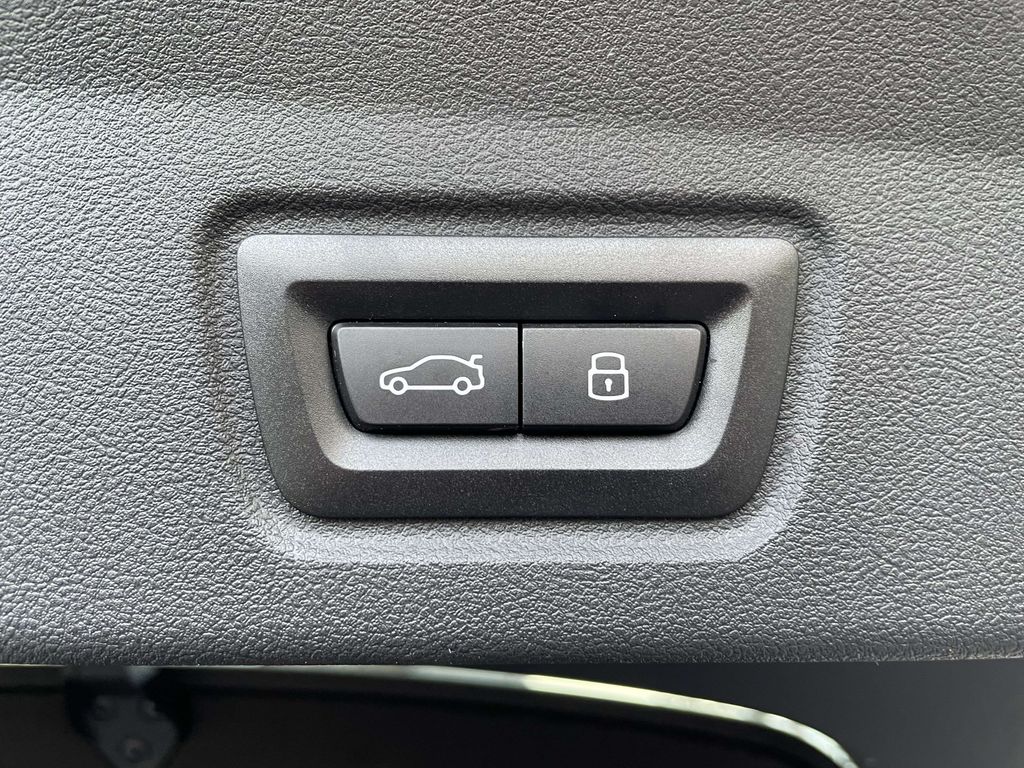 BMW i4 2025