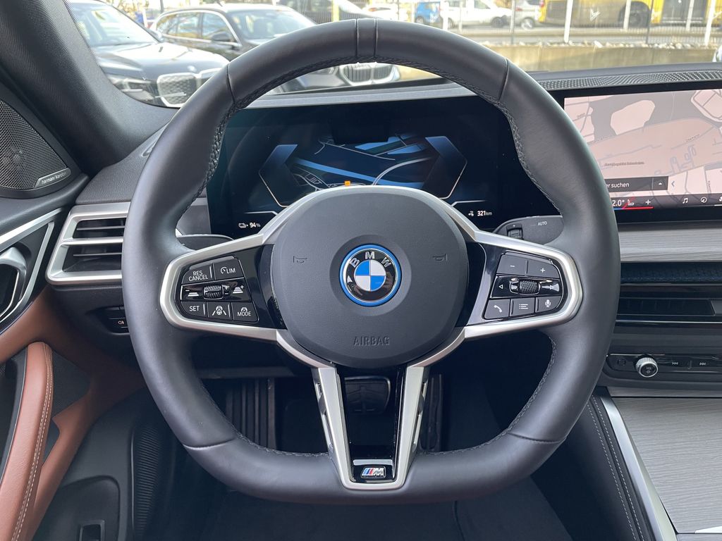 BMW i4 2025