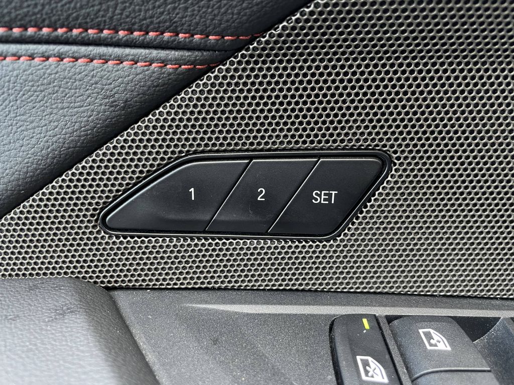 BMW i4 2025