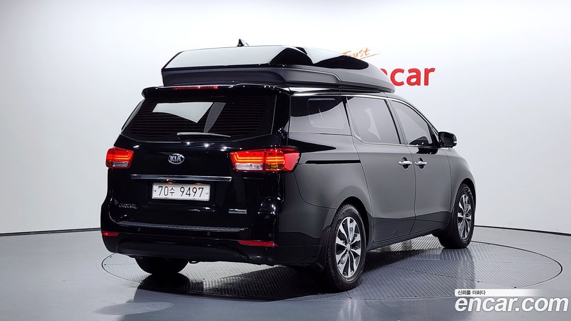 Kia Canival 2017