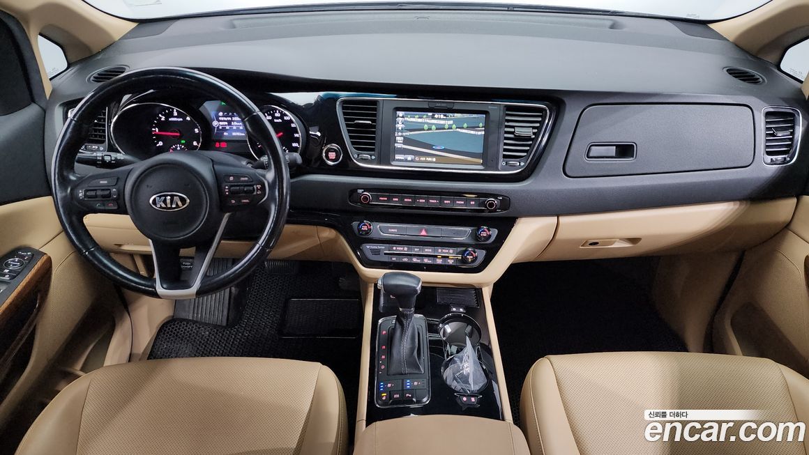 Kia Canival 2017