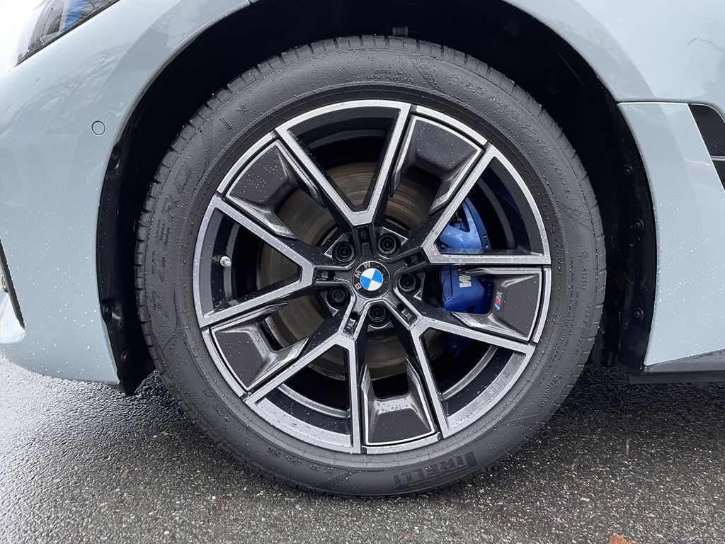BMW i4 2024