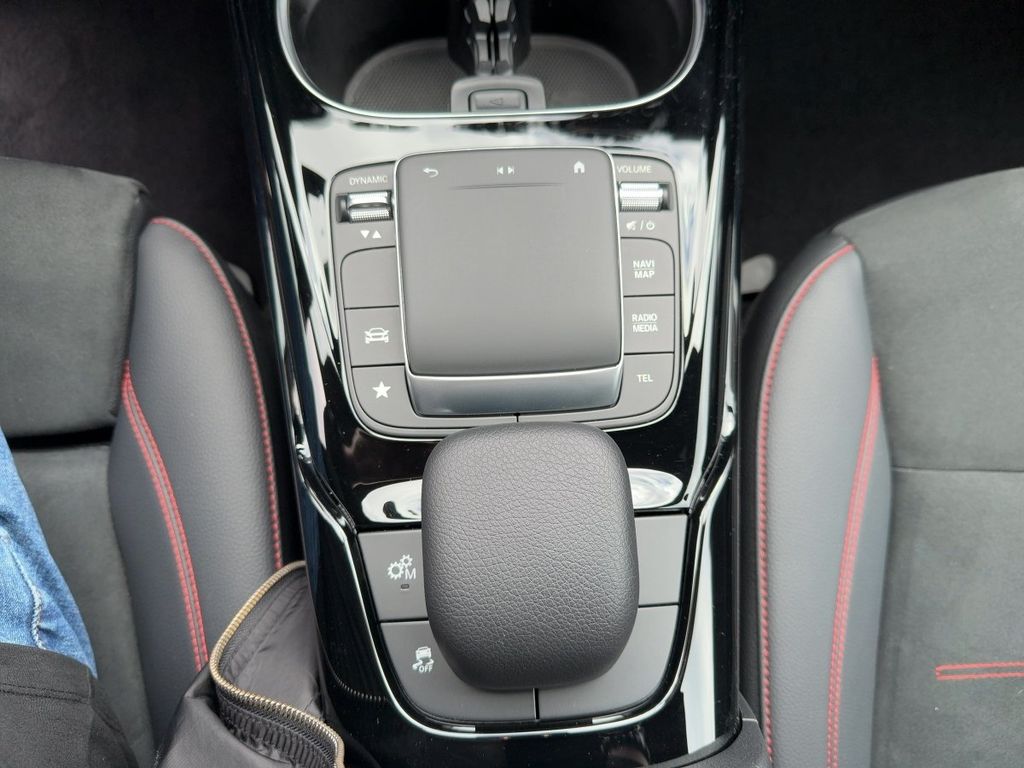 Mercedes-Benz CLA 35 AMG 2022