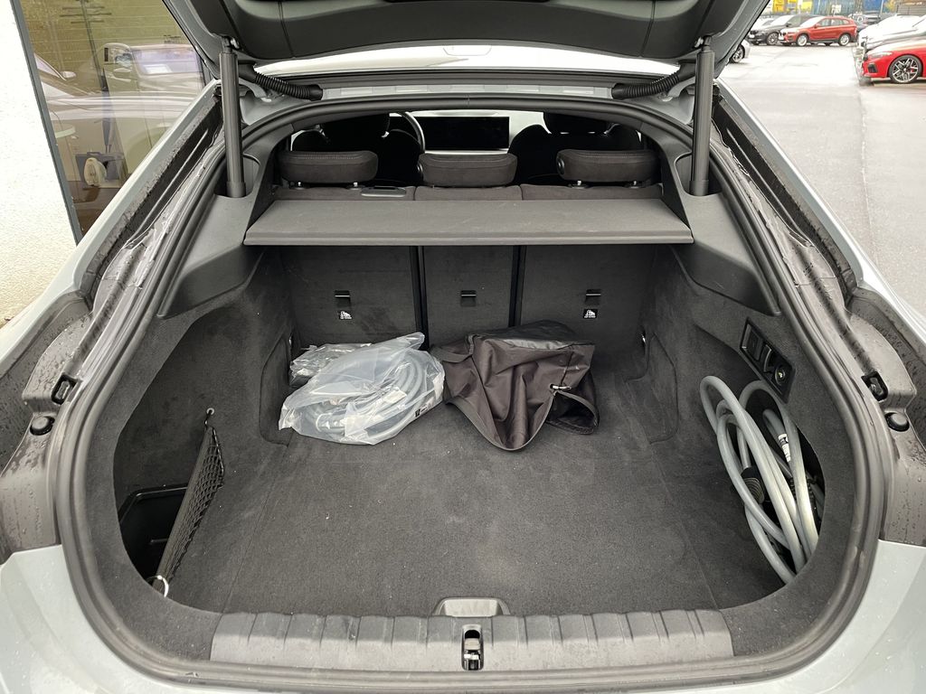 BMW i4 2024