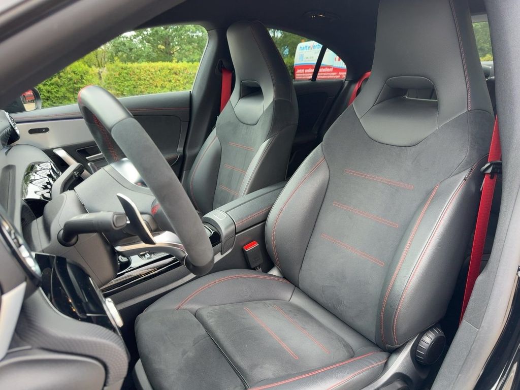 Mercedes-Benz CLA 35 AMG 2022