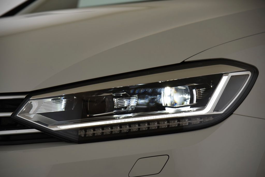 Volkswagen Touran 2024