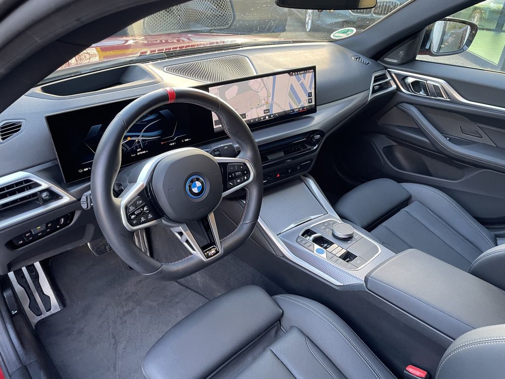 BMW i4 2024