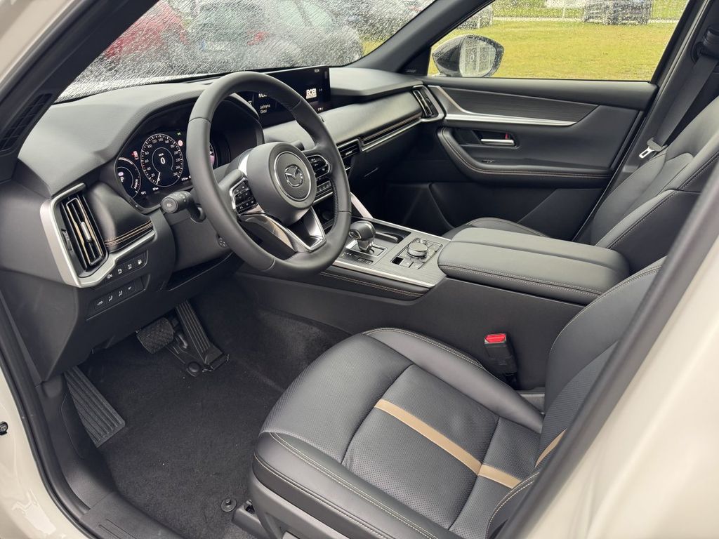 Mazda CX-60 2025