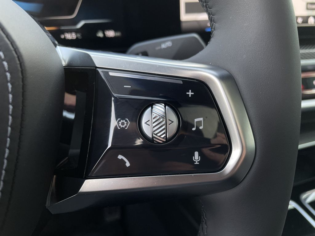 BMW i7 2024