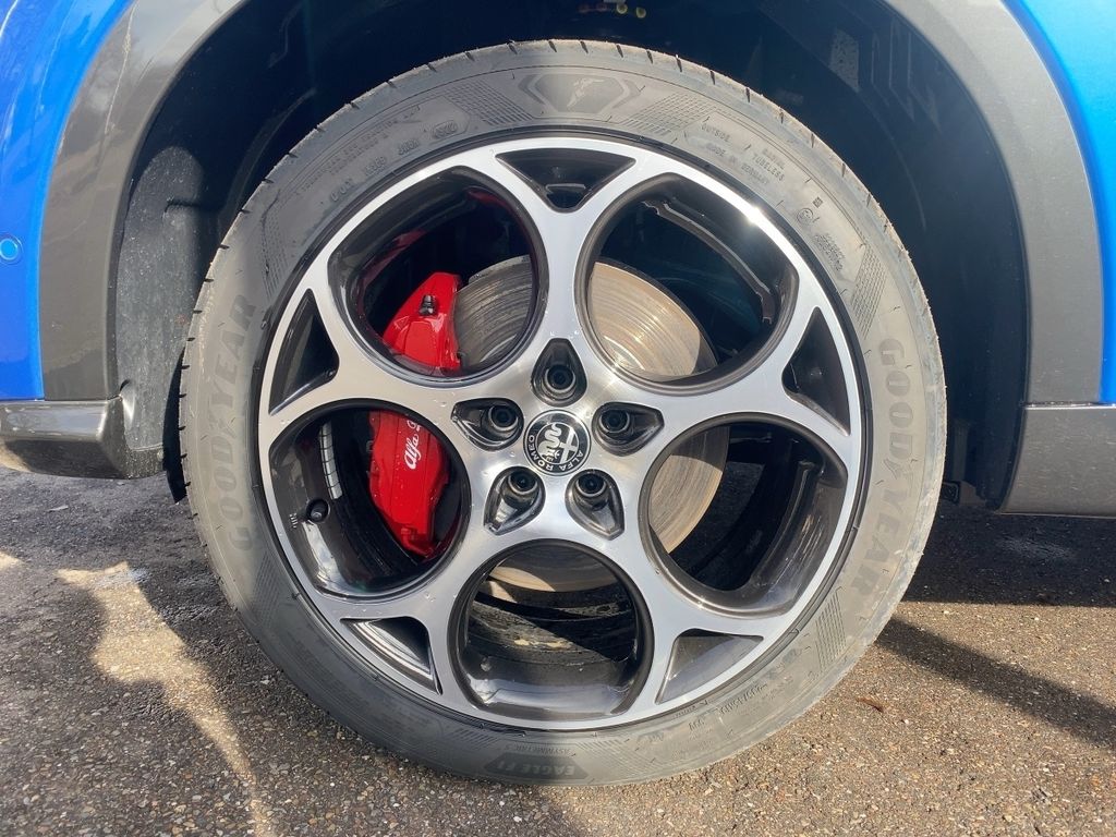 Alfa Romeo Tonale 2023