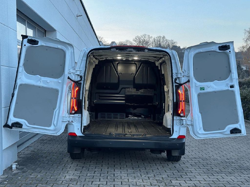 Ford Transit Custom 2025